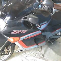 KAWASAKI ZX-10 黒/銀 エンジン始動確認 車検取得で乗れます 半額配送キャンペーン 期間限定 現状渡し諸経費￥0- 横浜 P-Yardの画像