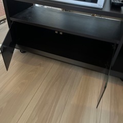 テレビ台(掲載家具全て不要のためお譲りします)の画像