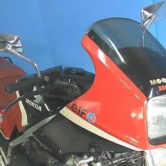 HONDA VF750F 黒/赤 車検残8/5月 エンジン始動確認 名変で乗れます 半額配送キャンペーン 現状渡し諸経費￥0- 横浜 P-Yardの画像