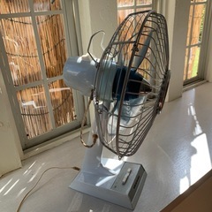 昭和の扇風機の画像