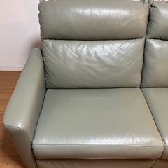 必要な方 ニトリ電動リクライニングソファ ストラス USED品の画像