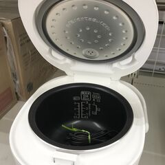 ★リユースのサカイ春日部店★KJ11532 IRISOHYAMA 炊飯器 RC-MD30-W 3合炊き 20年製 動作確認／クリーニング済みの画像