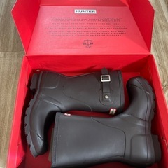 HUNTER ブラウン 長靴 バックル付き 箱付きの画像