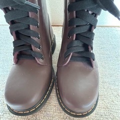 Dr.Martens ヴァーガンディーレインブーツの画像