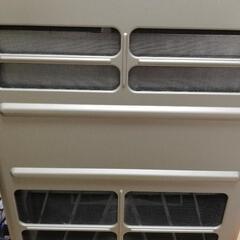 ナショナル 蓄熱温風機 ファンヒーター DS-S202F 空気清浄付き！の画像