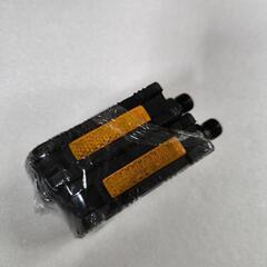 新品 自転車 ペダル アルミ製 LR 左右の画像