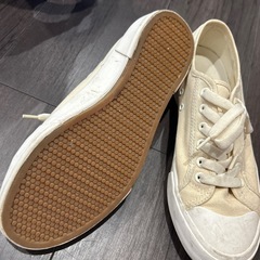 UNIQLO スニーカー 25.5の画像