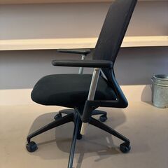 vitra　オフィスチェアの画像