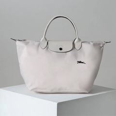 LONGCHAMP プリアージュ ハンドバッグ ベー ジュSVS の画像