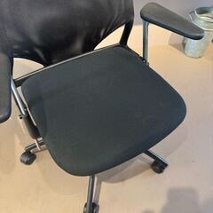 vitra　オフィスチェアの画像