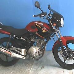 YAMAHA YBR125 赤 エンジン始動確認 自賠責保険で乗れます 半額配送キャンペーン 期間限定 現状渡し諸経費￥0- 横浜 P-Yardの画像