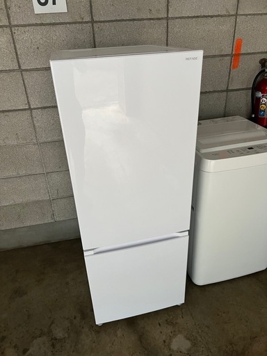 REFAGE 2枚ドア冷蔵庫　2024年製