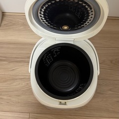 炊飯器の画像