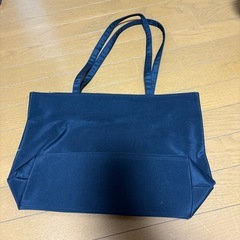 ヴァレンティノ トートバッグの画像