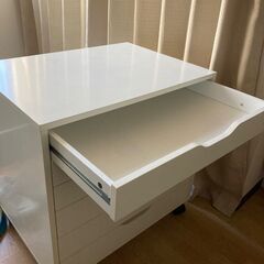 [無料]IKEAの引き出しユニット　ALEXの画像