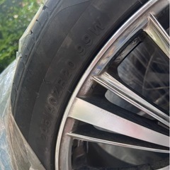 アルファード　245/40/zr20 99w   の画像