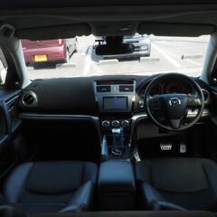 ローン＋カード可　マツダ　アテンザスポーツ　最終モデル　禁煙車　ナビ　フルセグ　バックカメラ　スマートキー２個の画像