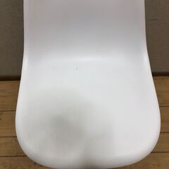 イームズ風 シェルチェア リプロダクト ダイニングチェア 北欧 おしゃれ インテリア ホワイト 木脚 【糸島市内 送料無料】250901-10の画像