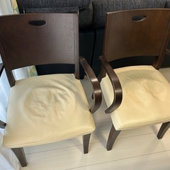 【引き取り限定】ダイニングテーブルセットの画像
