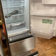 日立　冷凍冷蔵庫　315L　2020年製　自動製氷付き　R-V32KVの画像