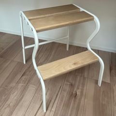 【美品】IKEA GRUBBANステップスツールの画像