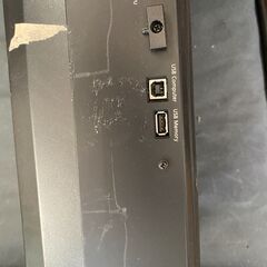 電子ピアノ売ります　付属品・台つき　値下げ応相談の画像