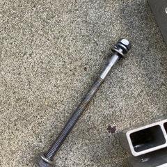 アンテナ取付固定器具 用途不明 ベランダ取り付け器具 シルバーの画像