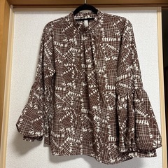 ブラウス　バラ売り可能の画像