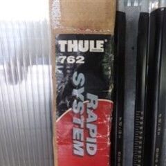 THULE ルーフラックセットの画像