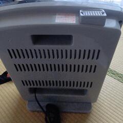 スチーム付き電気ストーブの画像