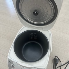 ３回のみ使用／美品 TIGER 炊飯器一升炊き　炊き立ての画像