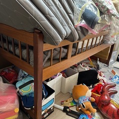 二段ベットの画像