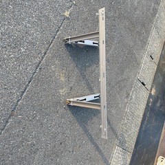 アルミ製エアコン台の画像