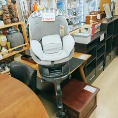 コンビ製 チャイルドシート  回転・リクライニング機能付き グレーカラー【こちらは店舗です。浜村鹿野温泉ICから3分 買取本舗 宮本リサイクル 営業時間9～19時 定休日水曜のみ←連絡できませんm(_ _)m】の画像