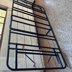 折りたたみベッドの画像