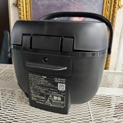 23年製❗️TIGER タイガー  マイコンジャー 炊飯器  3合炊きの画像