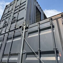 40ftハイキューブ3連結 L字型コンテナハウス（黒色遮熱塗装・4カ所開口）の画像