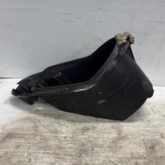 SUZUKI レッツ2 CA1PA メットインボックス スズキ [M-250901-47]の画像