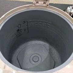 0901-086 ZOJIRUSHI電動ポットCD-GV30　3.0Lの画像