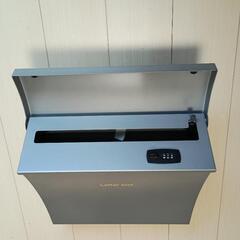 スチール製レターボックスの画像