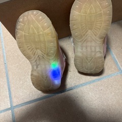 17センチ。片方だけ光ります。の画像