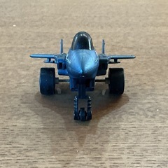 戦闘機⭐️ かっこいい ARI World レトロ おもちゃ F-15 イーグルの模型 紺色 黒の画像