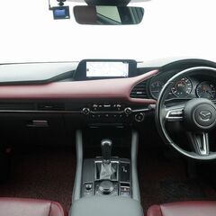 マツダ MAZDA3 ファストバック 　ＸＤ　バーガンディーセレクションの画像
