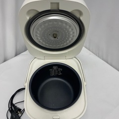 アイリスオーヤママイコンジャー炊飯器　2019年製　ERC-MC50-Wの画像