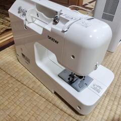 【2000円即決】くまのプーさん電子ミシンの画像