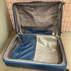 samsonite🔴カーボン素材の軽量スーツケース75の50の30の画像
