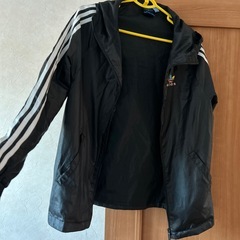 【取引予定あり】adidas ジャケットの画像
