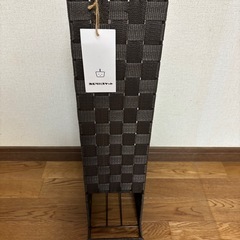 トイレットペーパー入れの画像