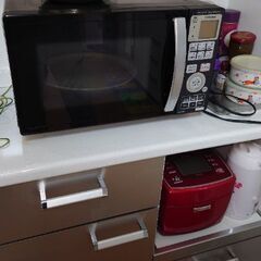 食器棚　カップボードの画像