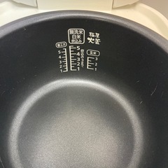 アイリスオーヤマ　ジャー炊飯器2021年製　KS-RC21M10-Wの画像